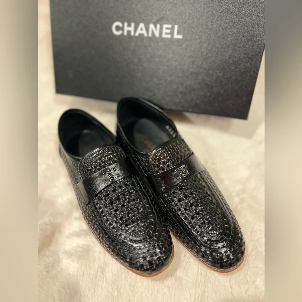 CHANEL ⭐️Woven leather black loafers 🔥